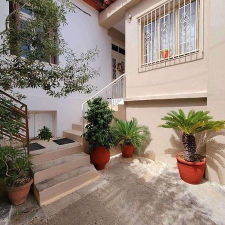 Villa Mansion With Garden Kiáton Exterior foto