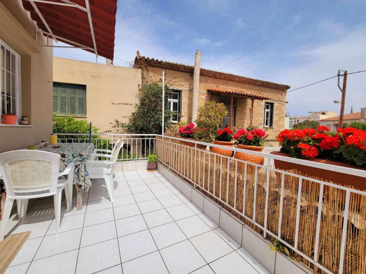 Villa Mansion With Garden Kiáton Exterior foto